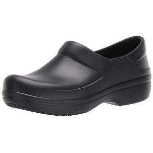BRAND NEW CROCS felicity clog